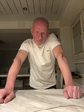 malematureisbest online show from 12.18.25