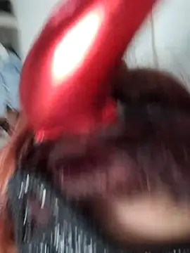 Snapshot of KatheFire chatting on 10.04.25 KatheFire online show from 10.04.25