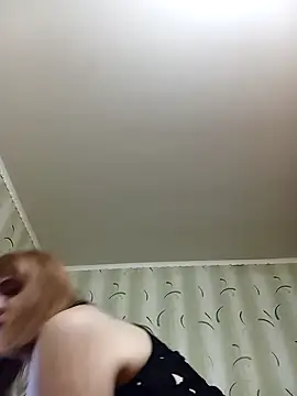 Snapshot of SckayilaGray chatting on 12.20.24 SckayilaGray online show from 12.20.24