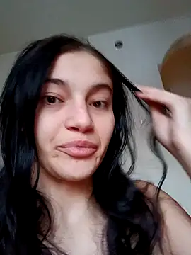 Snapshot of Virgin_Pussy_Love chatting on 01.19.26 Virgin Pussy Love online show from 01.19.26