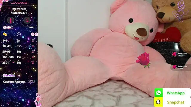 EvelynAisha online show from 01.06.25