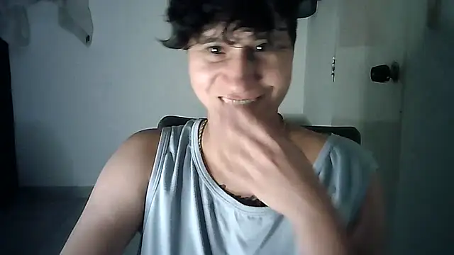 Im Milan Rs online show from 11.16.25