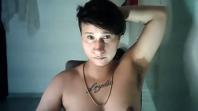 Im Milan Rs online show from 11.17.25