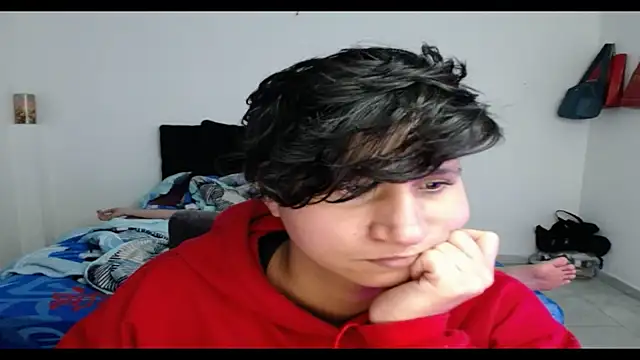 Im Milan Rs online show from 12.16.25