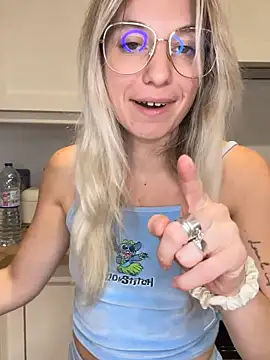 carlaaa online show from 09.26.25