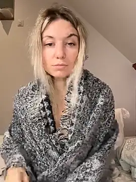 carlaaa online show from 11.06.25