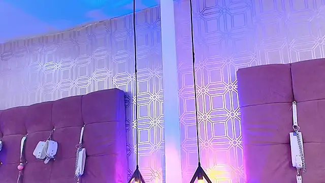 Lilith Vera online show from 11.13.25