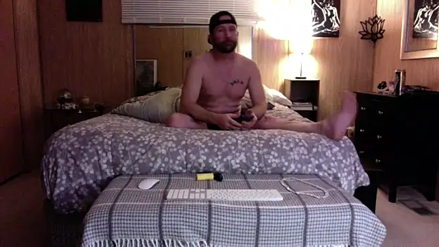 Snapshot of Edward_LongCock chatting on 01.07.26 Edward LongCock online show from 01.07.26