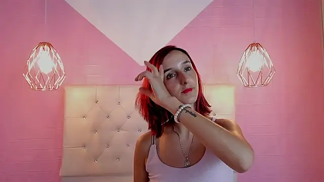 Ambar Roux  online show from 02.03.25