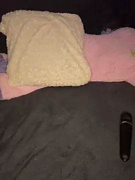 luisa1 online show from 12.28.24