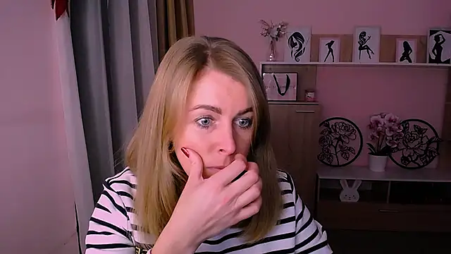 Hot Milady online show from 12.16.24