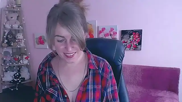 Hot Milady online show from 03.21.25