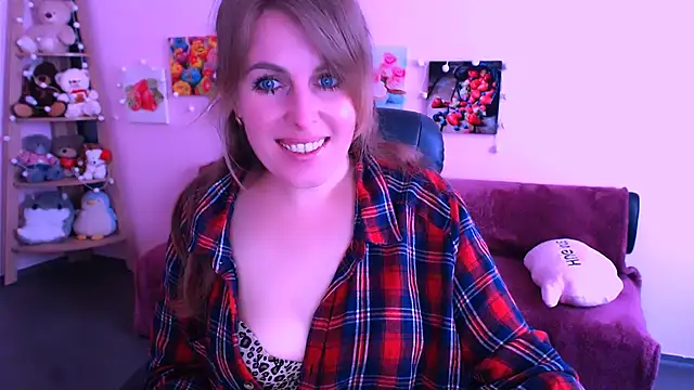 Snapshot of Hot_Milady chatting on 04.27.26 Hot Milady online show from 04.27.26