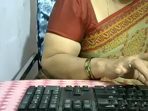 Snapshot of Naughty_Nityaa chatting on 01.20.25 Naughty Nityaa online show from 01.20.25