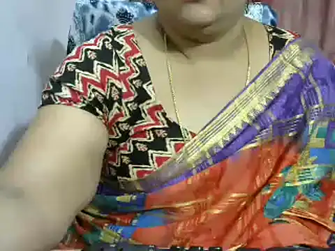 Snapshot of Naughty_Nityaa chatting on 01.23.25 Naughty Nityaa online show from 01.23.25