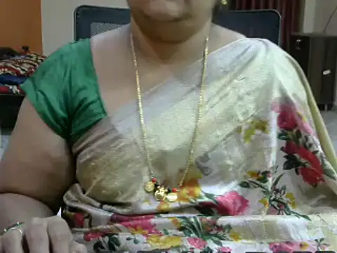 Snapshot of Naughty_Nityaa chatting on 02.22.25 Naughty Nityaa online show from 02.22.25