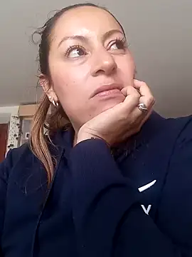 Snapshot of Katalina_S3xy chatting on 01.29.25 Katalina S3xy online show from 01.29.25