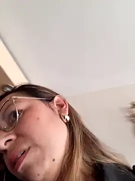 Snapshot of Katalina_S3xy chatting on 02.06.25 Katalina S3xy online show from 02.06.25