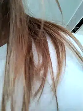 Snapshot of Katalina_S3xy chatting on 03.03.25 Katalina S3xy online show from 03.03.25