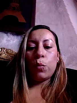 Snapshot of Katalina_S3xy chatting on 09.16.25 Katalina S3xy online show from 09.16.25