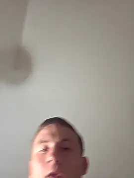 Snapshot of monitobuenchorro chatting on 09.18.25 monitobuenchorro online show from 09.18.25