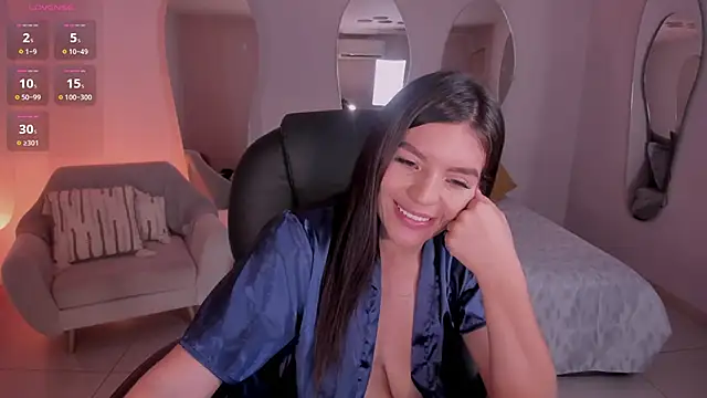 ValeriaRoldanX online show from 02.12.25