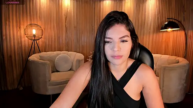 ValeriaRoldanX online show from 09.30.25