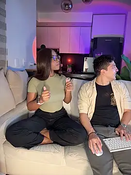 Snapshot of tiana_nave chatting on 03.25.26 tiana nave online show from 03.25.26