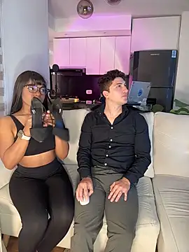 Snapshot of tiana_nave chatting on 03.31.26 tiana nave online show from 03.31.26