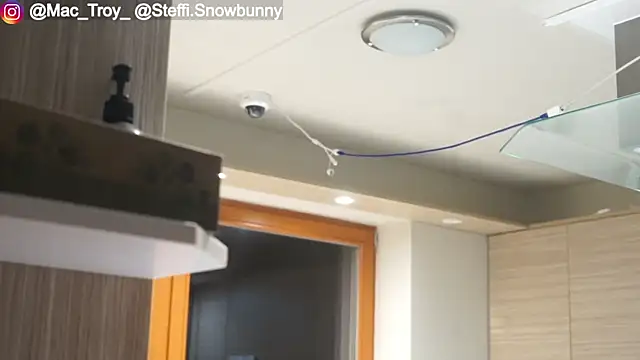 MacTroy online show from 10.30.25