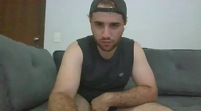 Snapshot of TomAlex chatting on 12.04.24 TomAlex online show from 12.04.24