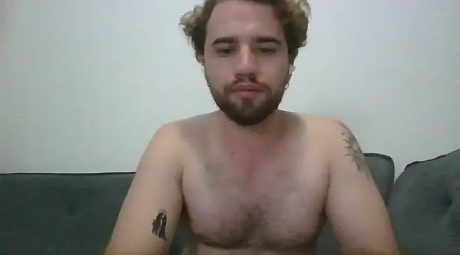 Snapshot of TomAlex chatting on 01.31.25 TomAlex online show from 01.31.25