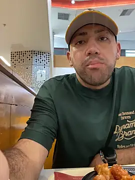 JuanZapata33 online show from 10.29.25