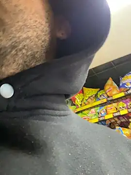 Snapshot of JuanZapata33 chatting on 02.21.26 JuanZapata33 online show from 02.21.26