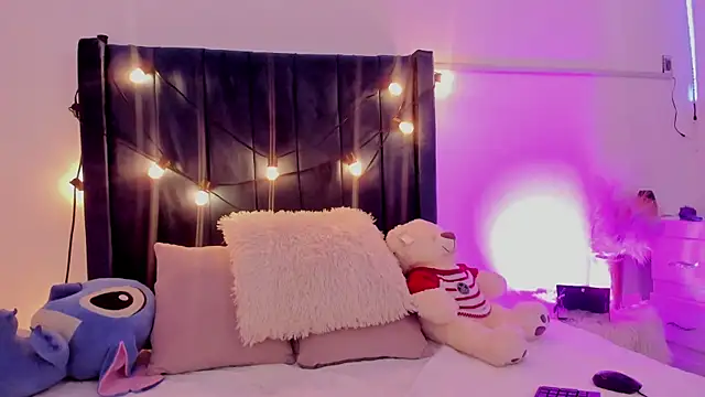 CamiloDoumit online show from 01.18.25