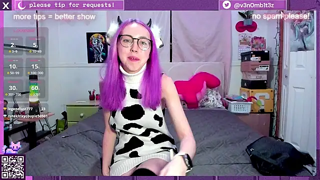 Snapshot of v3n0mb1t3z chatting on 02.15.25 v3n0mb1t3z online show from 02.15.25