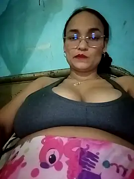 luna hell online show from 04.30.26