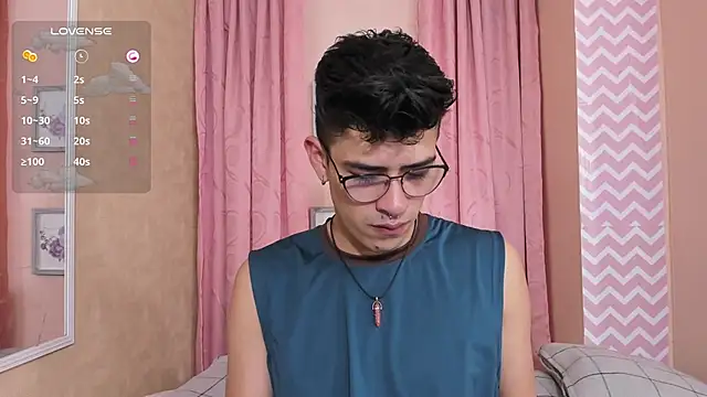 Ryan Clark  online show from 12.11.24