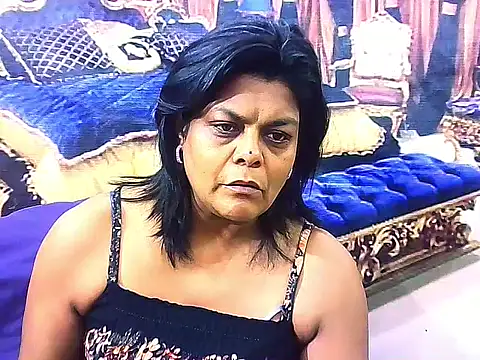 indianCherryPie online show from 11.10.25