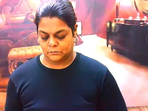 Snapshot of indianCherryPie chatting on 05.26.26 indianCherryPie online show from 05.26.26
