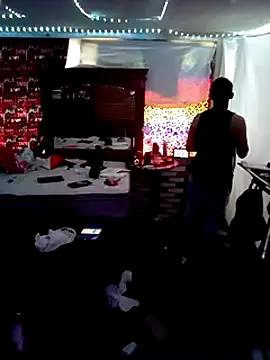 Snapshot of christphor chatting on 12.12.24 christphor online show from 12.12.24