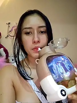 Selena blake online show from 02.26.25