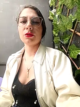 Snapshot of VALERY-03_ chatting on 06.12.26 VALERY-03 online show from 06.12.26