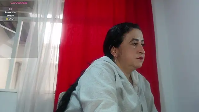 Snapshot of anita_s3x chatting on 11.03.25 anita s3x online show from 11.03.25