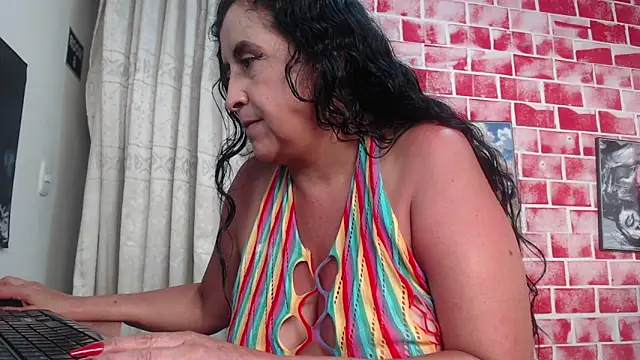 Snapshot of anita_s3x chatting on 01.05.26 anita s3x online show from 01.05.26