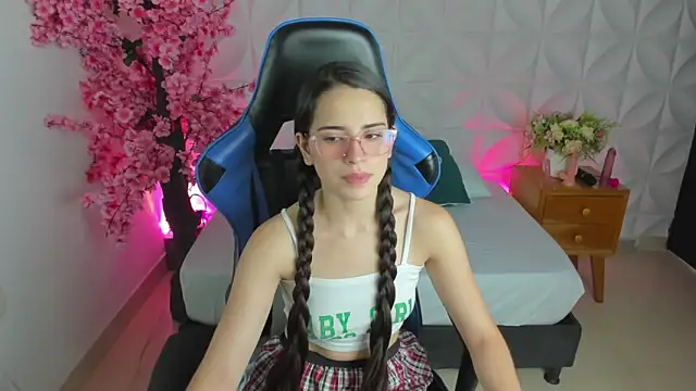 angelica dymond online show from 01.17.25