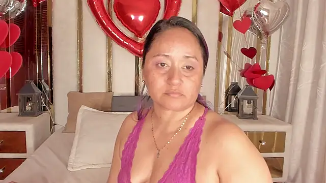 Snapshot of MicaelaHot_ chatting on 02.22.25 MicaelaHot  online show from 02.22.25