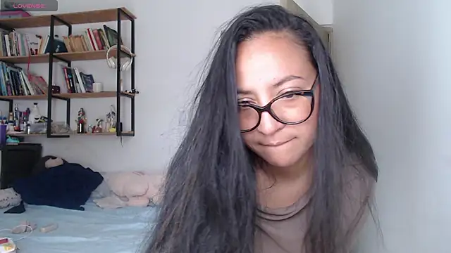 Snapshot of mariamulata chatting on 06.09.26 mariamulata online show from 06.09.26