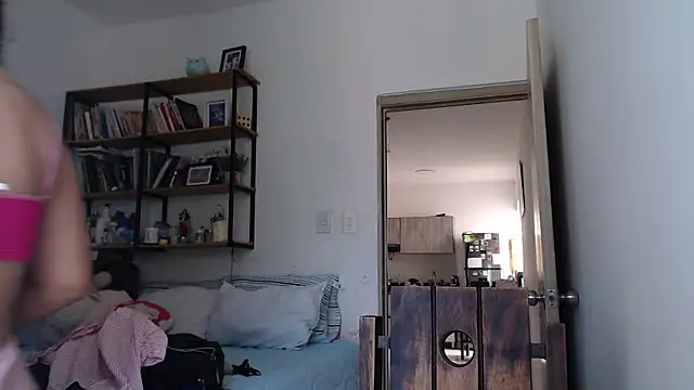 Snapshot of mariamulata chatting on 07.17.26 mariamulata online show from 07.17.26