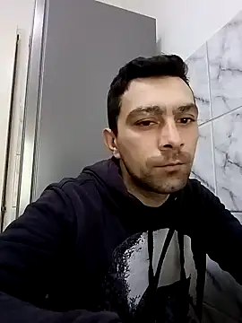 Snapshot of the_hot chatting on 12.14.24 the hot online show from 12.14.24